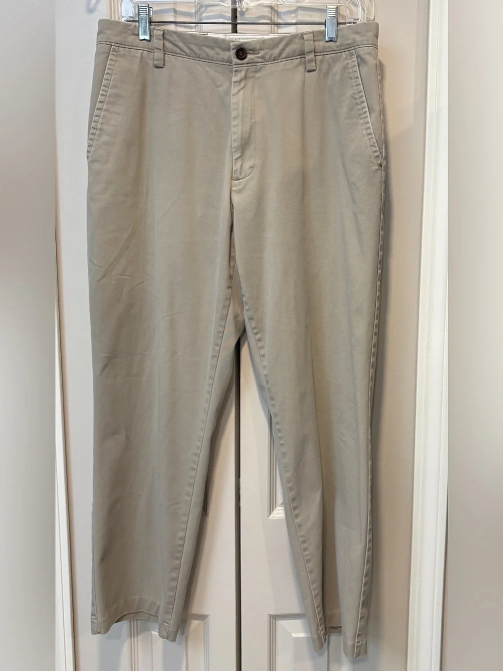 Dockers Classic Fit Chinos pants in Light Tan 33x30